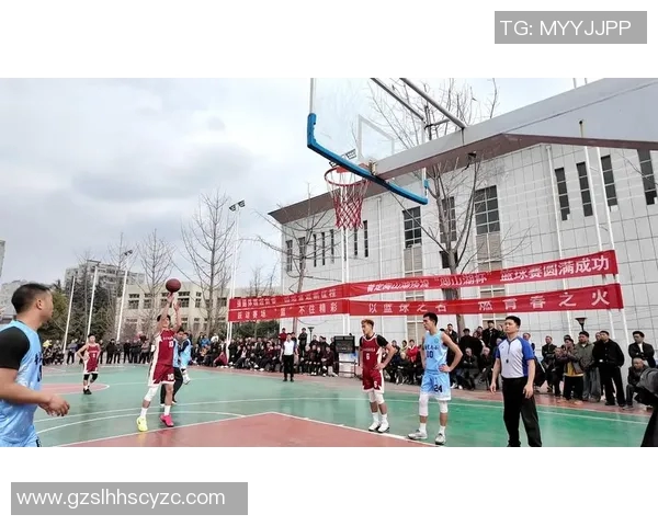 4月19日骑士对决劲敌展现篮球魅力与团队精神的精彩赛事